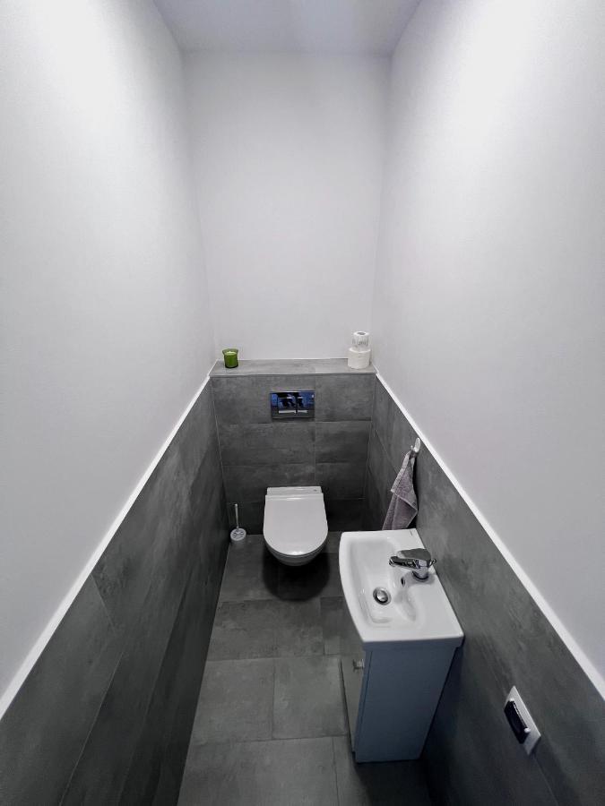 Pod Jaworami Apartment *